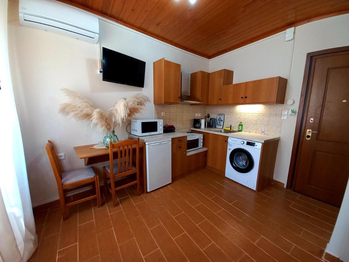 Ml Saroko Apartment 2 Corfu  Exterior photo
